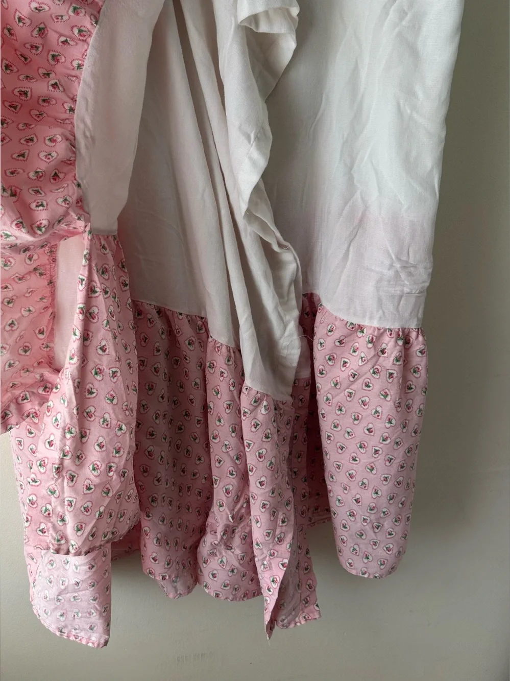 Vintage Laura Ashley Cottagecore Heart Floral Rose Ruffle Bed Skirt Pink Green
